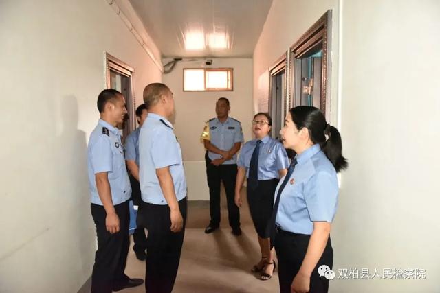 双柏:派驻县公安局执法办案管理中心检察室挂牌成立