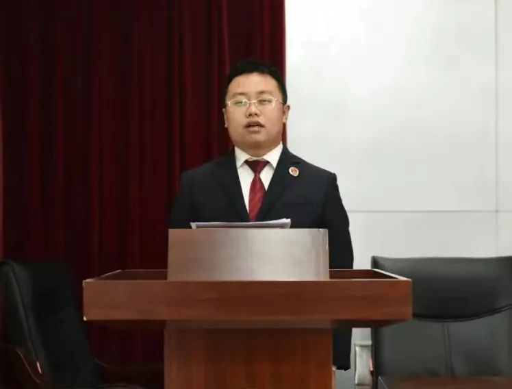 杨模_副本.jpg